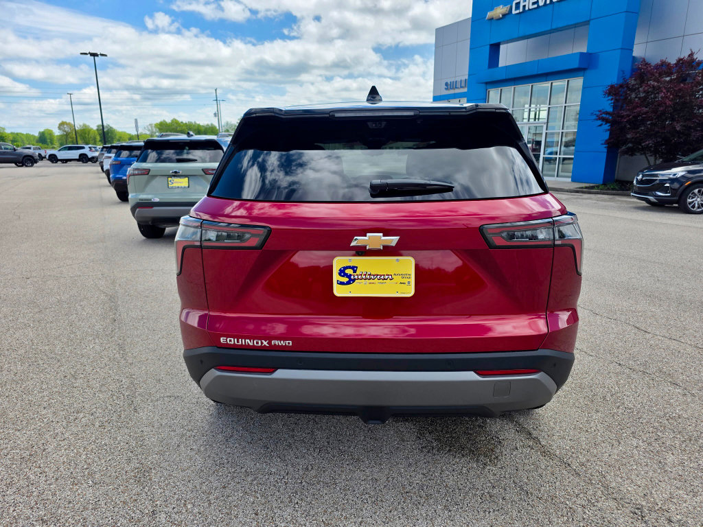 New 2026 Chevrolet Equinox LT AWD/4WD image 3