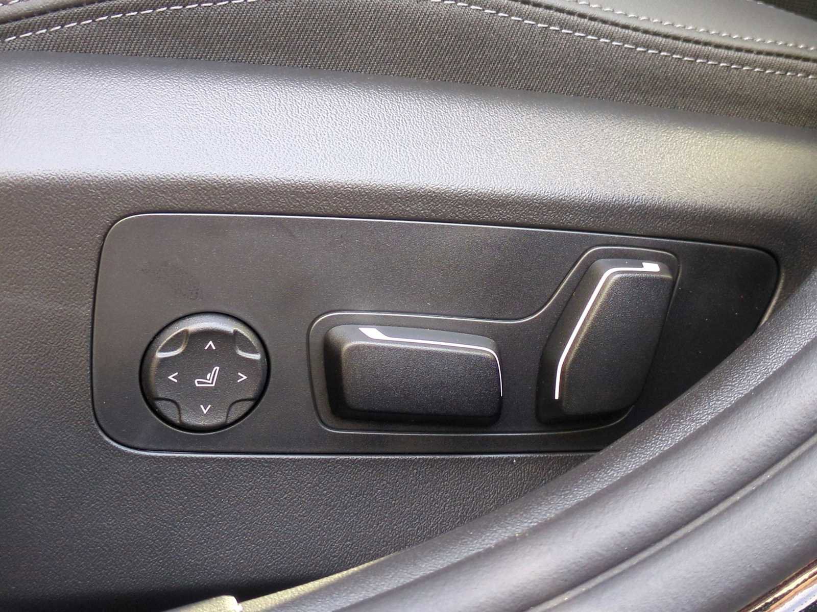 New 2026 BMW 530i xDrive image 17