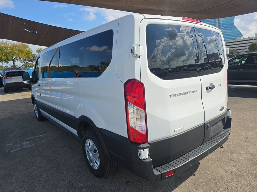 Used 2023 Ford Transit 350 XLT image 7