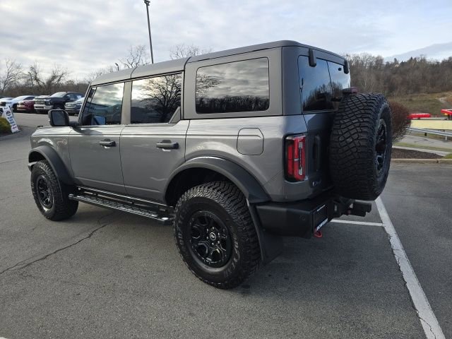 Used 2023 Ford Bronco Wildtrak image 3