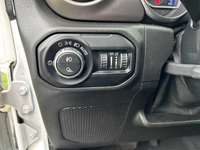 Used 2020 Jeep Gladiator Sport w/ Quick Order Package 24S image 17