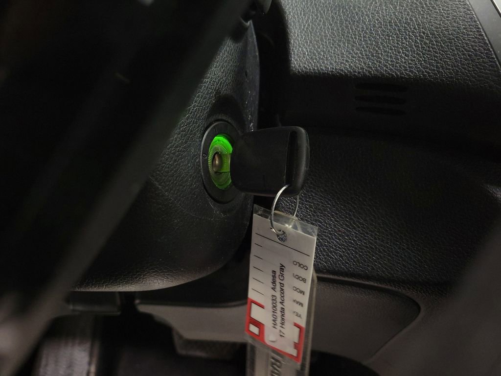 Used 2017 Honda Accord LX image 15