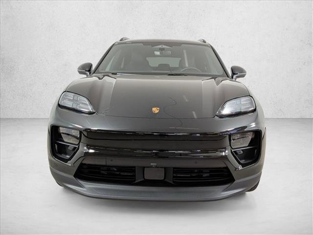 New 2026 Porsche Macan 4S Electric image 6