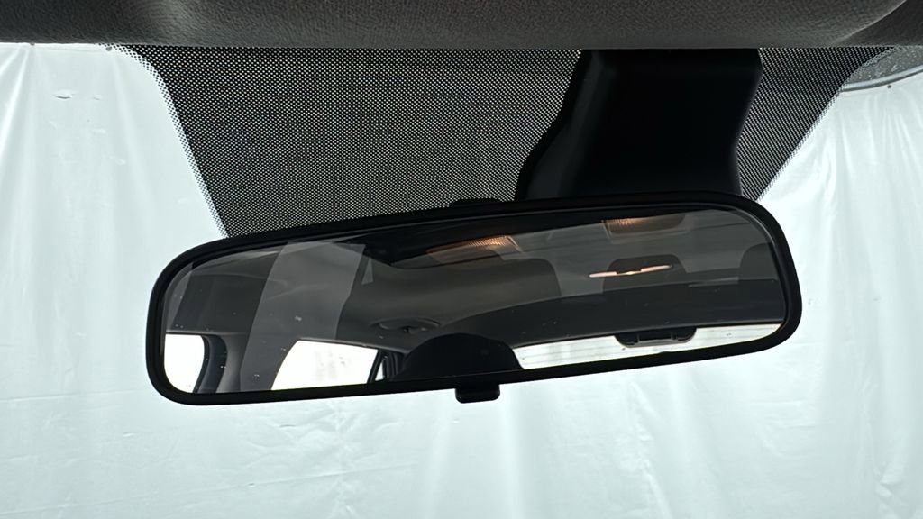 Used 2025 Hyundai Venue SEL image 30