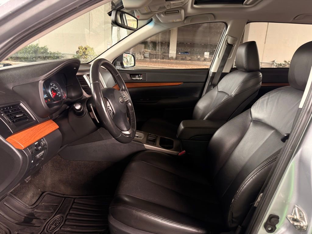 Used 2013 Subaru Outback 2.5i Limited image 19