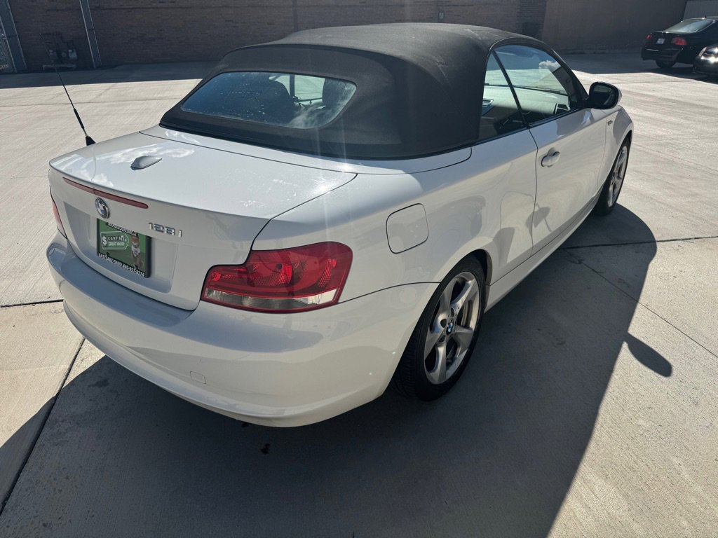Used 2012 BMW 128i Convertible image 19