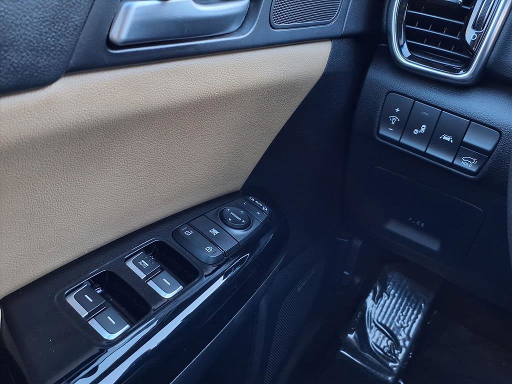 Used 2022 Kia Sportage SX image 22