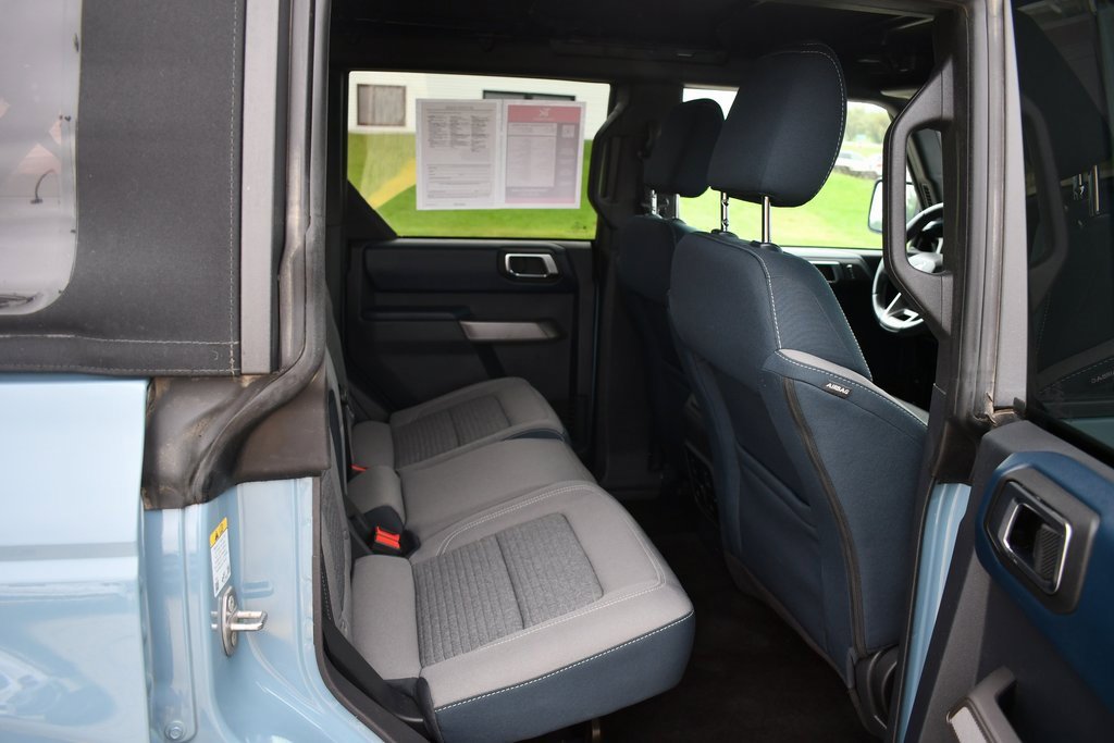 Used 2022 Ford Bronco Outer Banks image 18