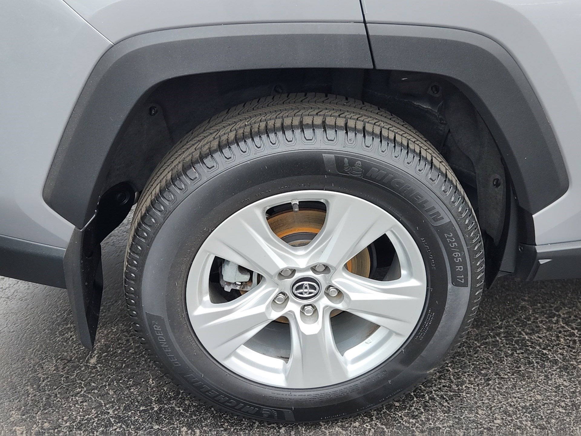 Used 2019 Toyota RAV4 XLE w/ Convenience Package AWD/4WD image 31