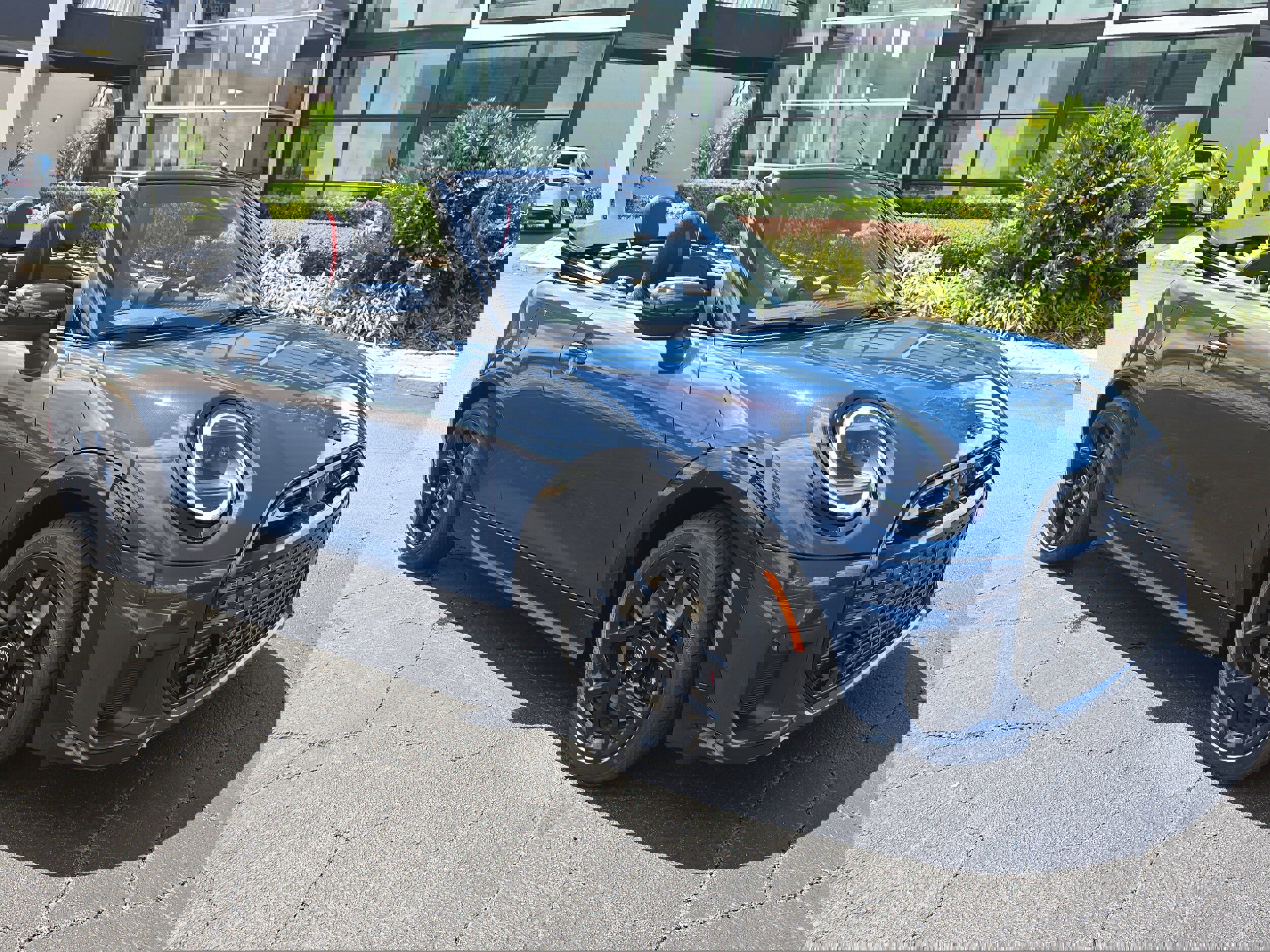 New 2026 MINI Cooper S image 2