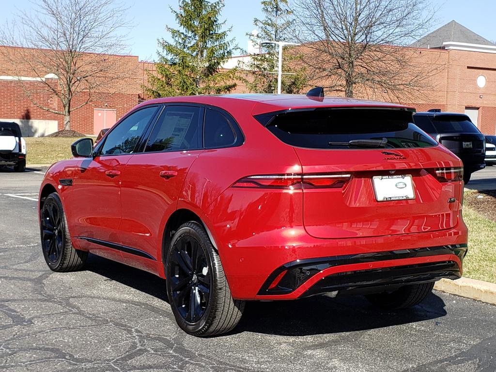 New 2026 Jaguar F-PACE R-Dynamic S image 7