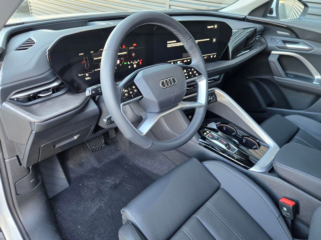 New 2025 Audi Q5 Premium Plus image 19