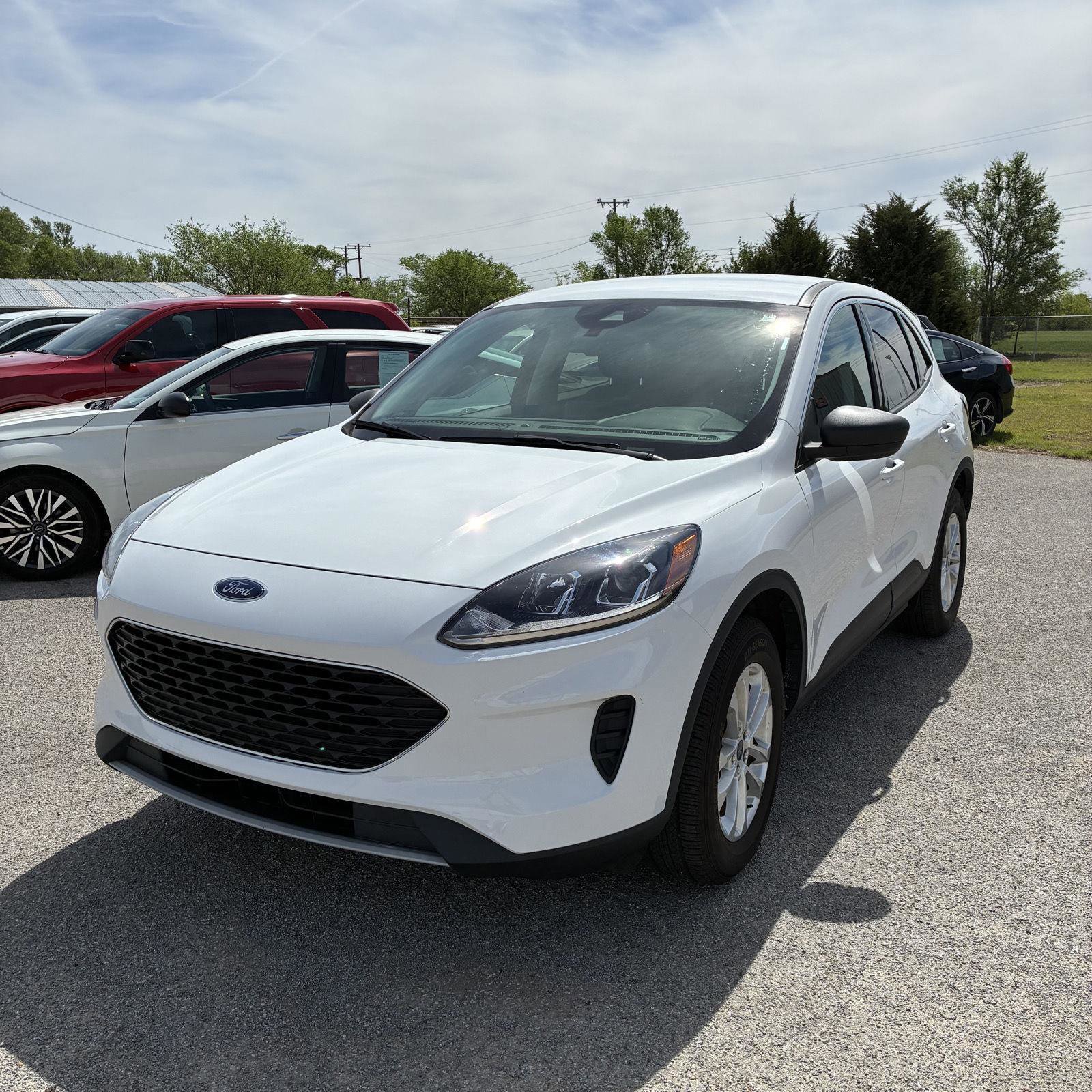 Used 2022 Ford Escape SE