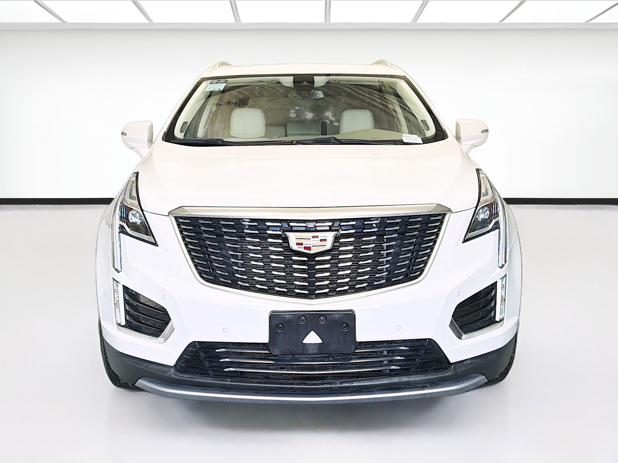 Used 2021 Cadillac XT5 Premium Luxury image 2