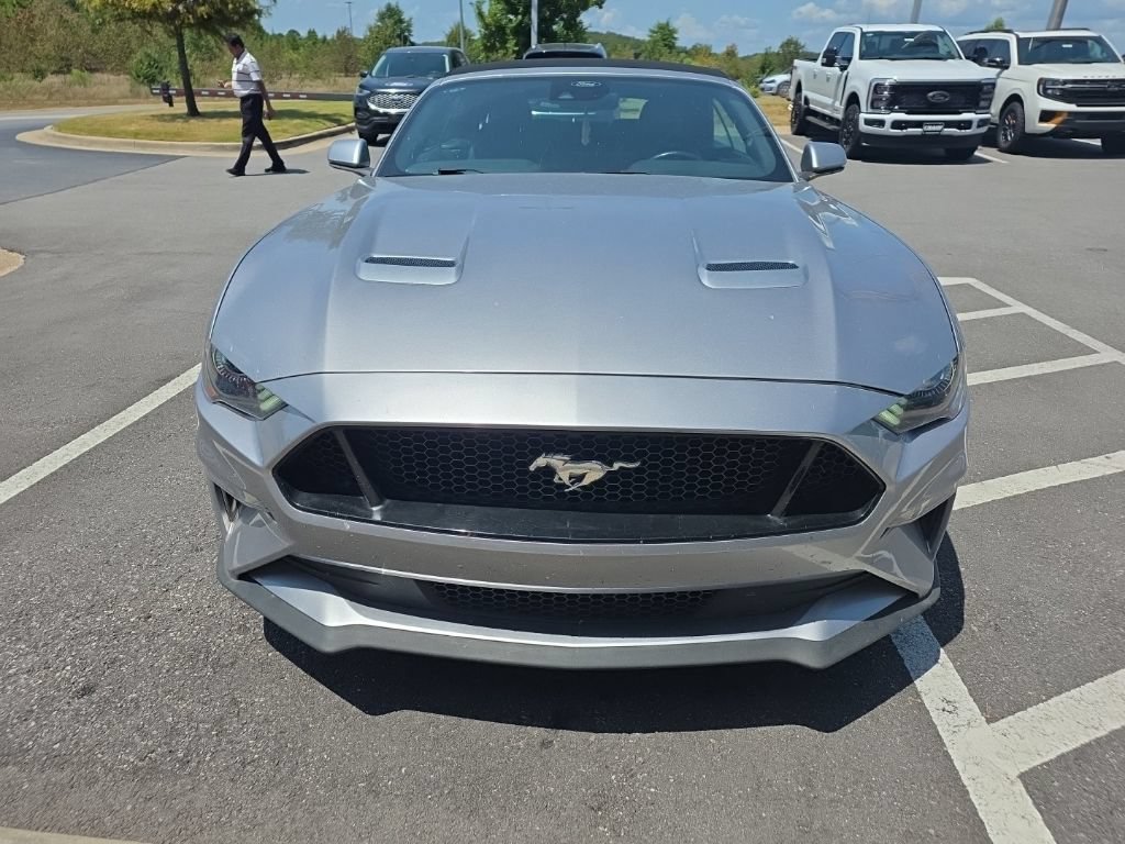 Used 2022 Ford Mustang GT Premium w/ Equipment Group 401A RWD image 3
