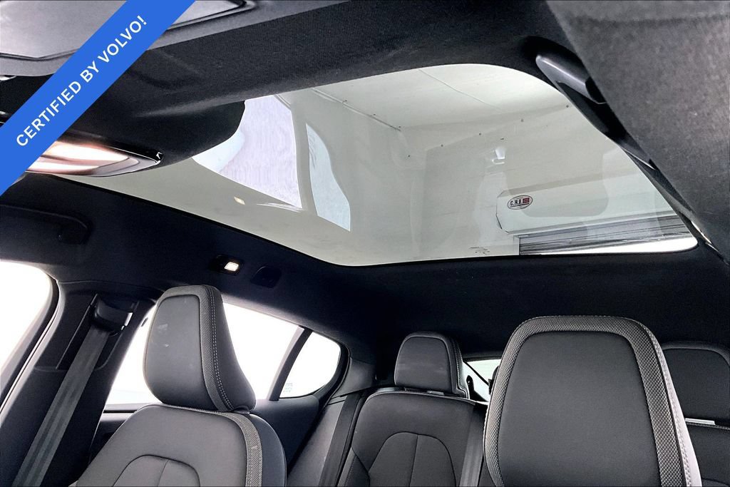 Certified 2023 Volvo C40 Recharge Core w/ Protection Package Premier AWD/4WD image 20