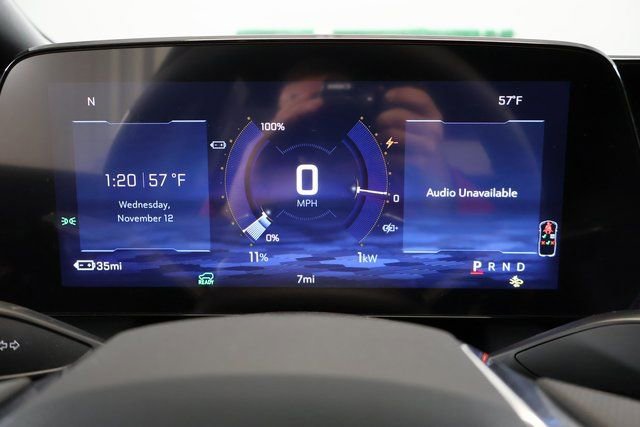 New 2026 Chevrolet Equinox EV LT image 15