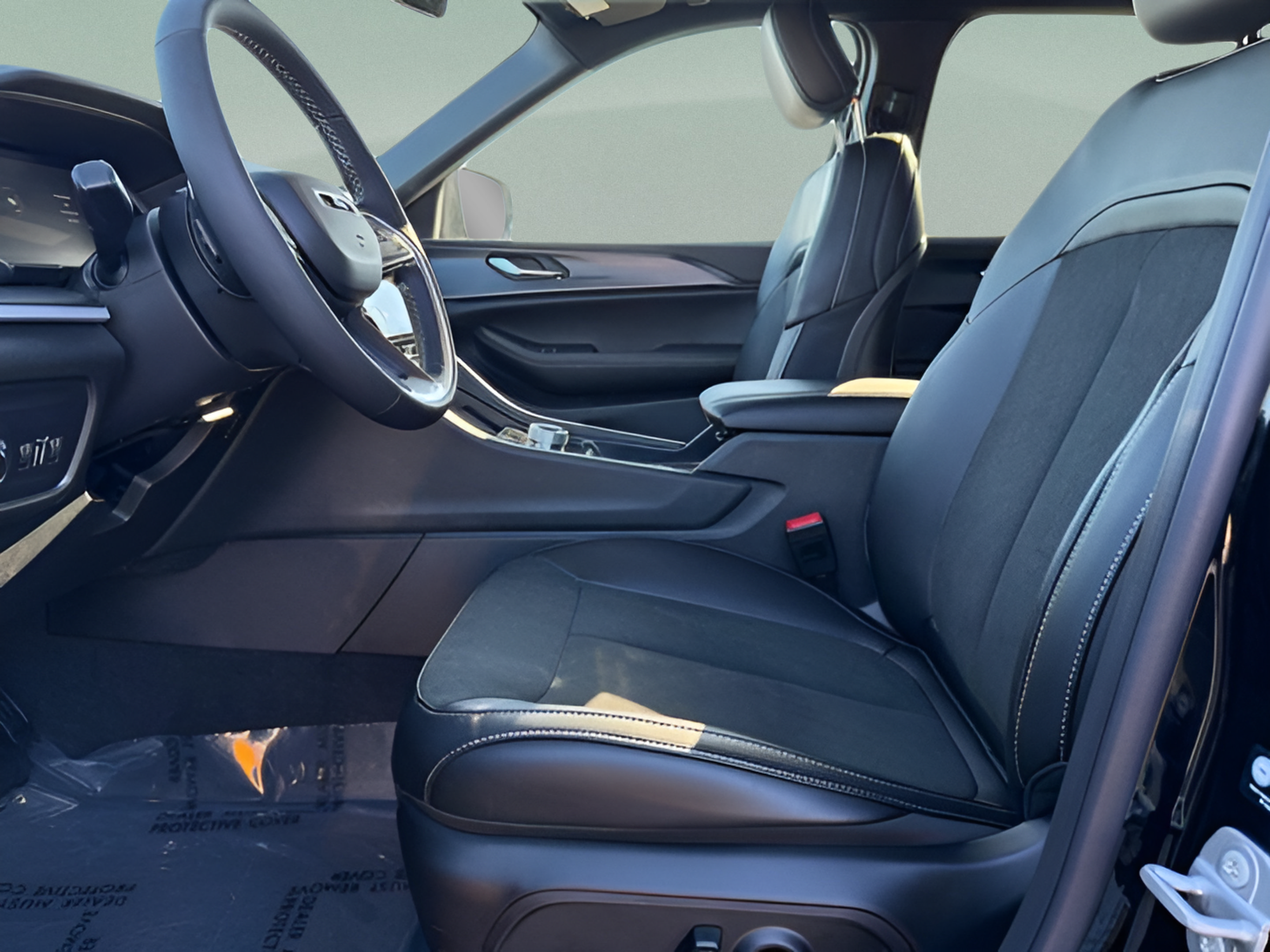 New 2027 Jeep Grand Cherokee Laredo X AWD/4WD image 18