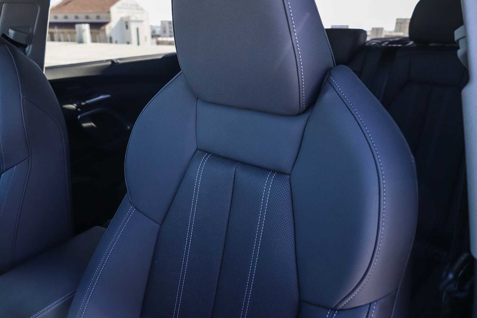 Used 2025 Audi Q5 Premium Plus w/ Premium Plus image 32