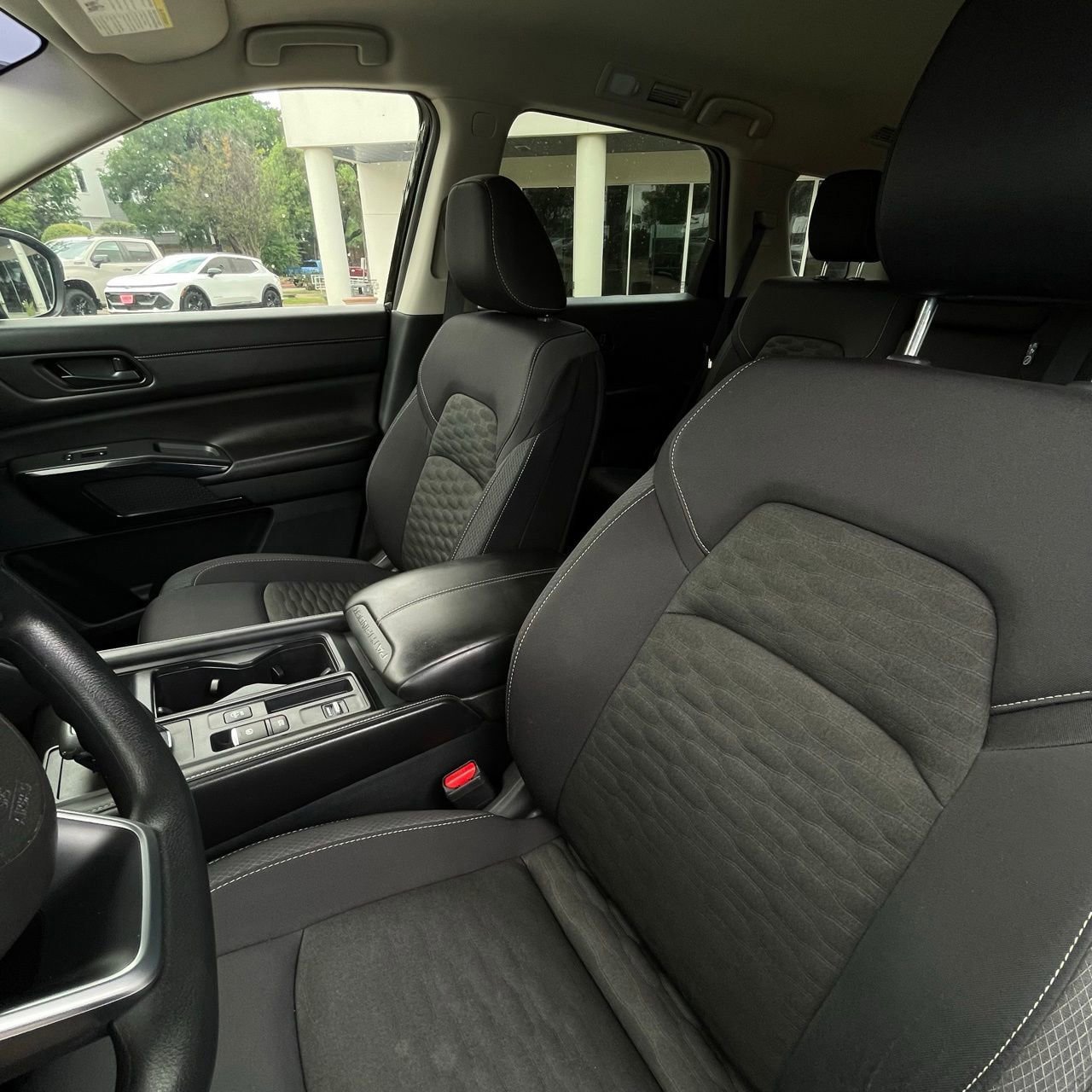 Used 2024 Nissan Pathfinder S w/ Cargo Package FWD image 21