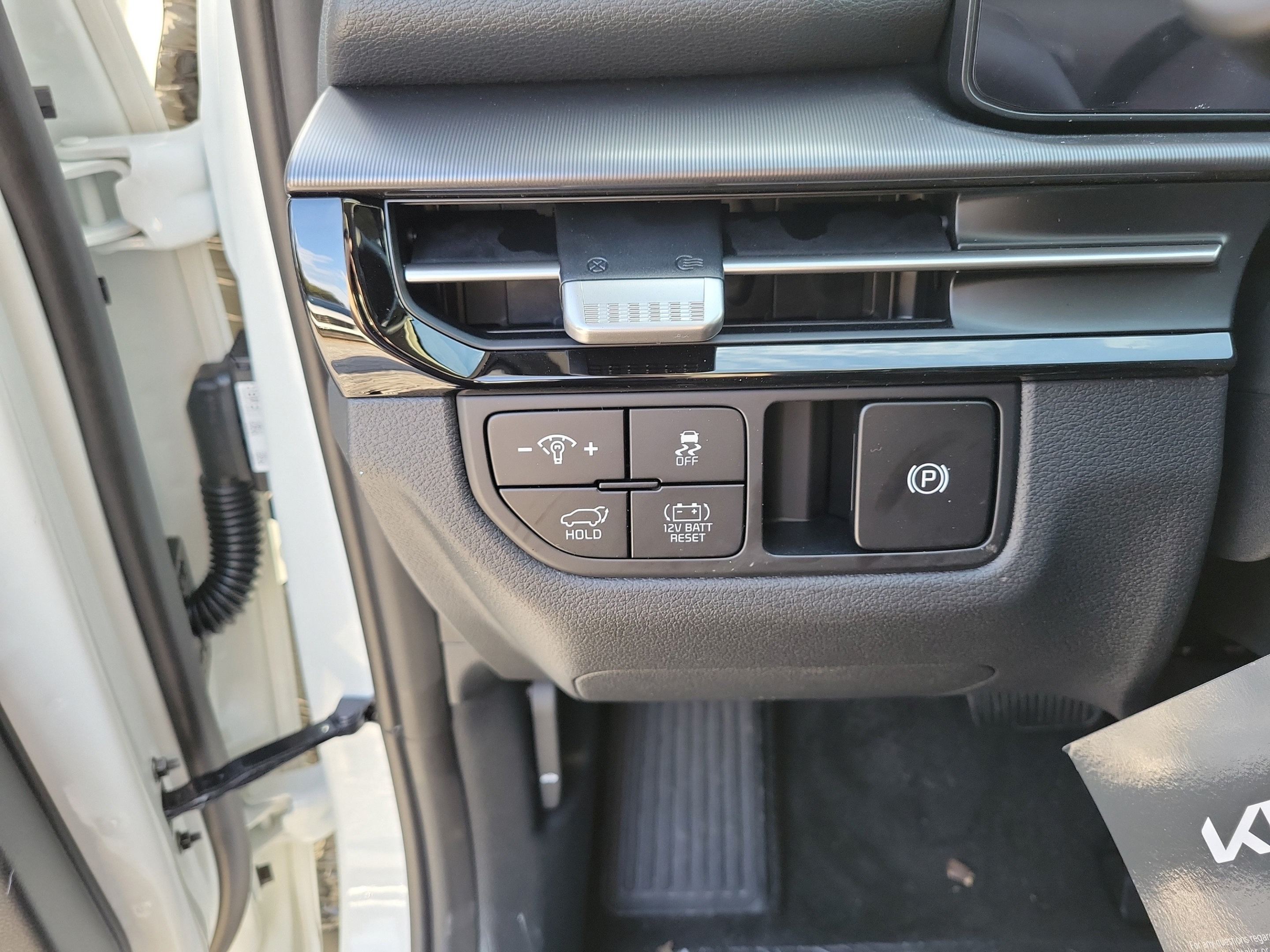 New 2027 Kia Sportage EX FWD image 25