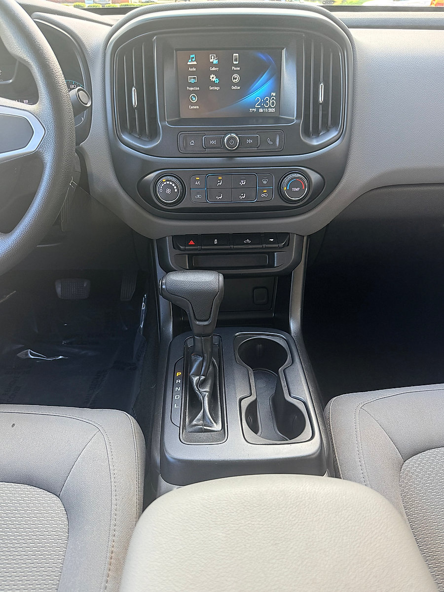 Used 2018 Chevrolet Colorado W/T w/ WT Convenience Package AWD/4WD image 15