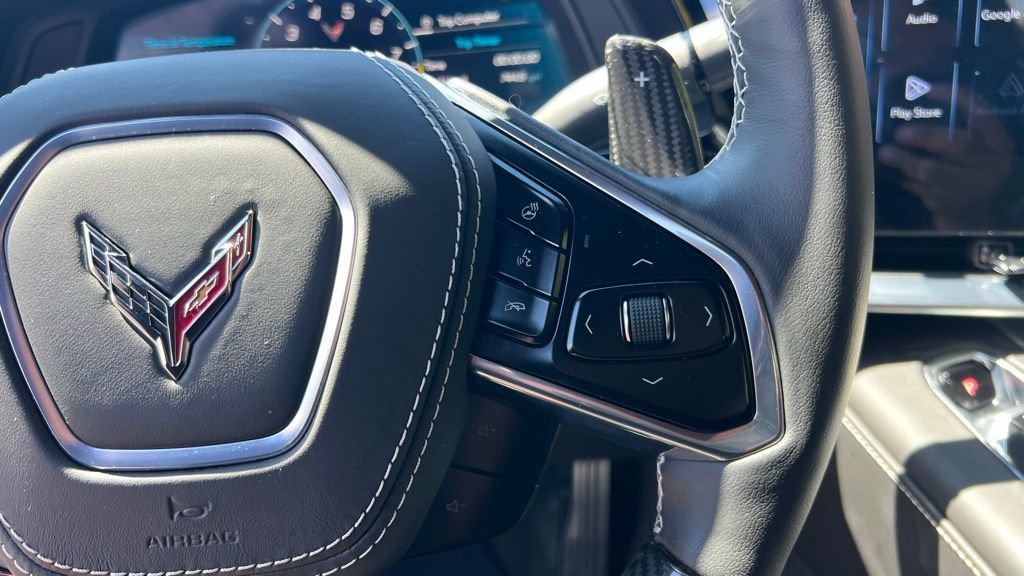 Used 2025 Chevrolet Corvette Z06 RWD image 23