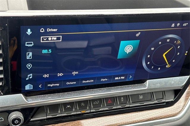 Used 2025 Chevrolet Silverado 1500 LT image 26