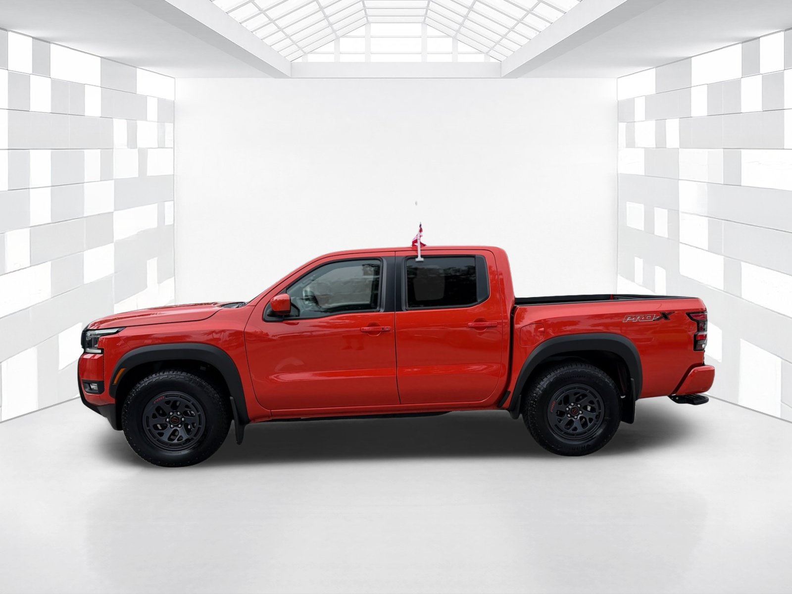 Certified 2025 Nissan Frontier Pro-X RWD image 4
