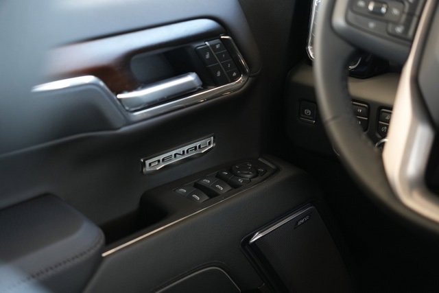 New 2025 GMC Sierra 1500 Denali w/ Technology Package image 21