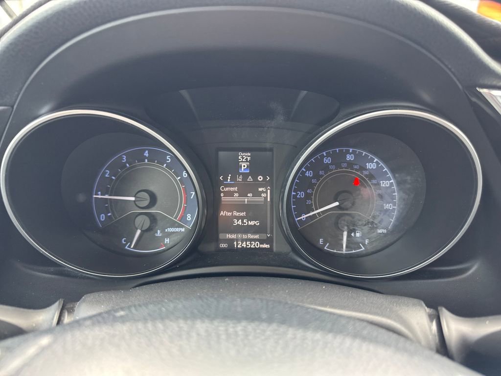 Used 2017 Toyota Corolla iM w/ Carpet Mat Package FWD image 15