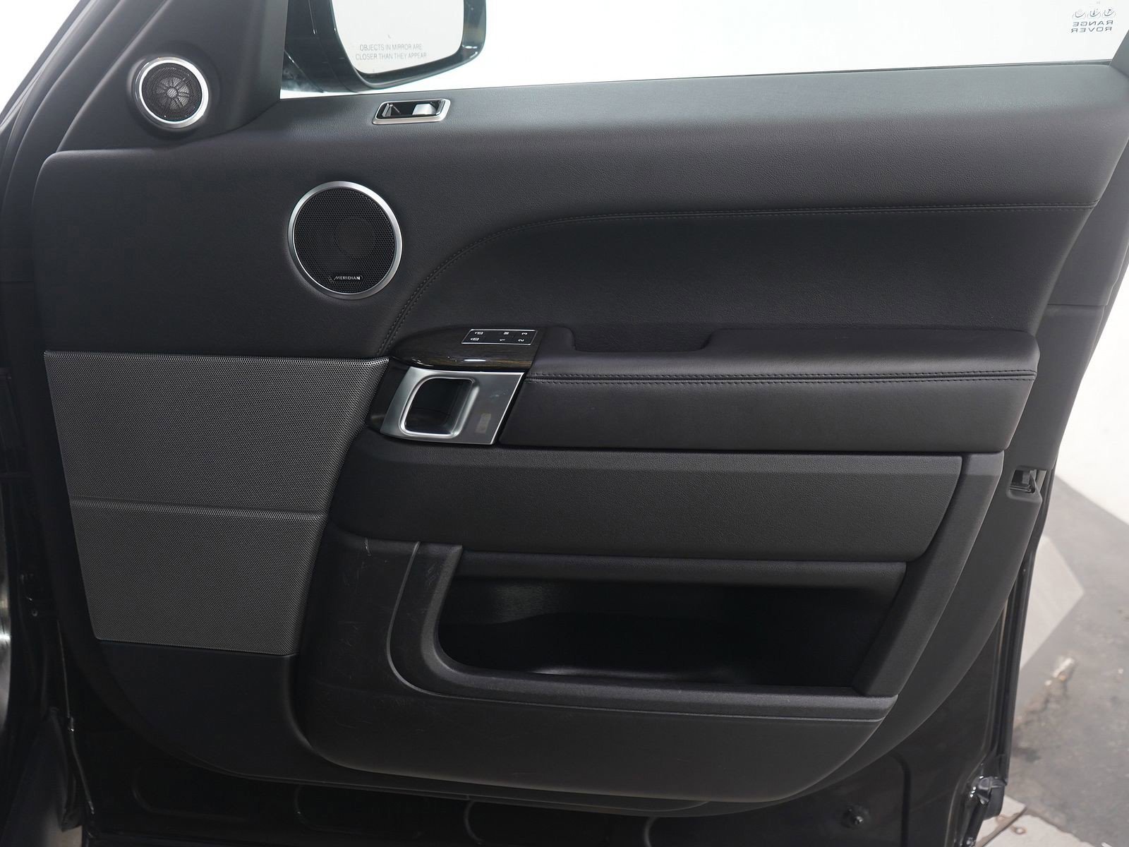 Used 2022 Land Rover Range Rover Sport HSE Silver Edition image 12