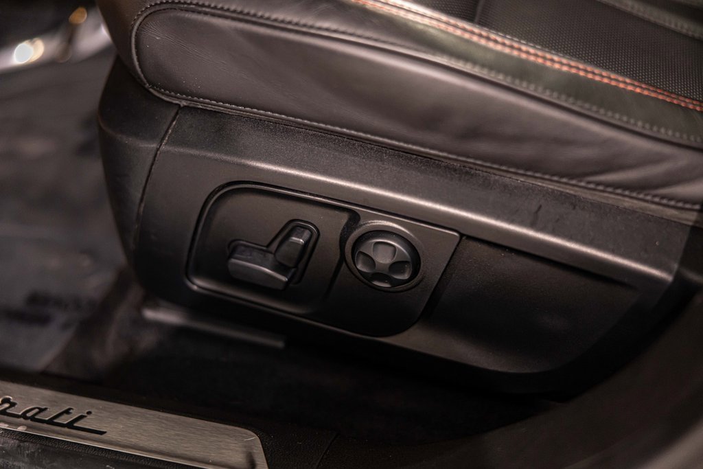 Used 2019 Maserati Levante S GranSport image 24