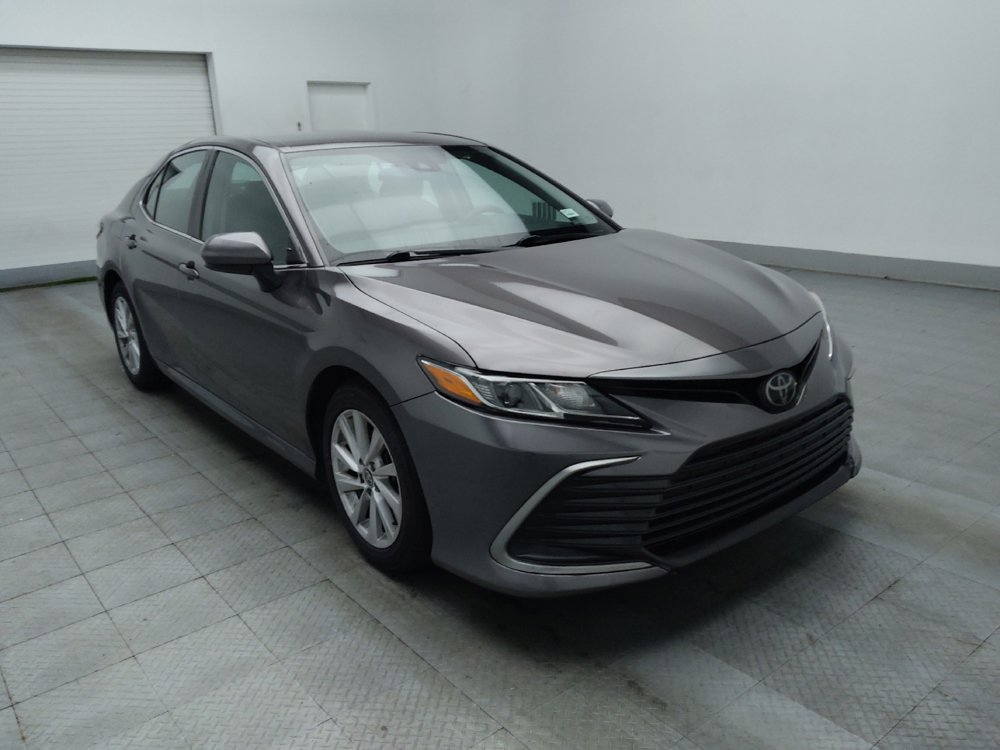 Used 2022 Toyota Camry LE image 13