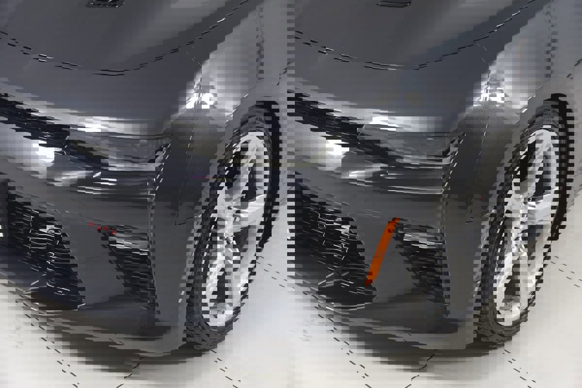 Used 2017 Chevrolet Camaro SS image 66