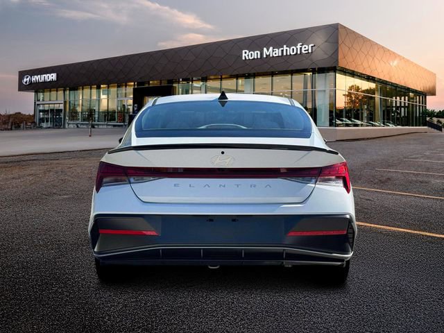 New 2026 Hyundai Elantra SEL Sport image 6