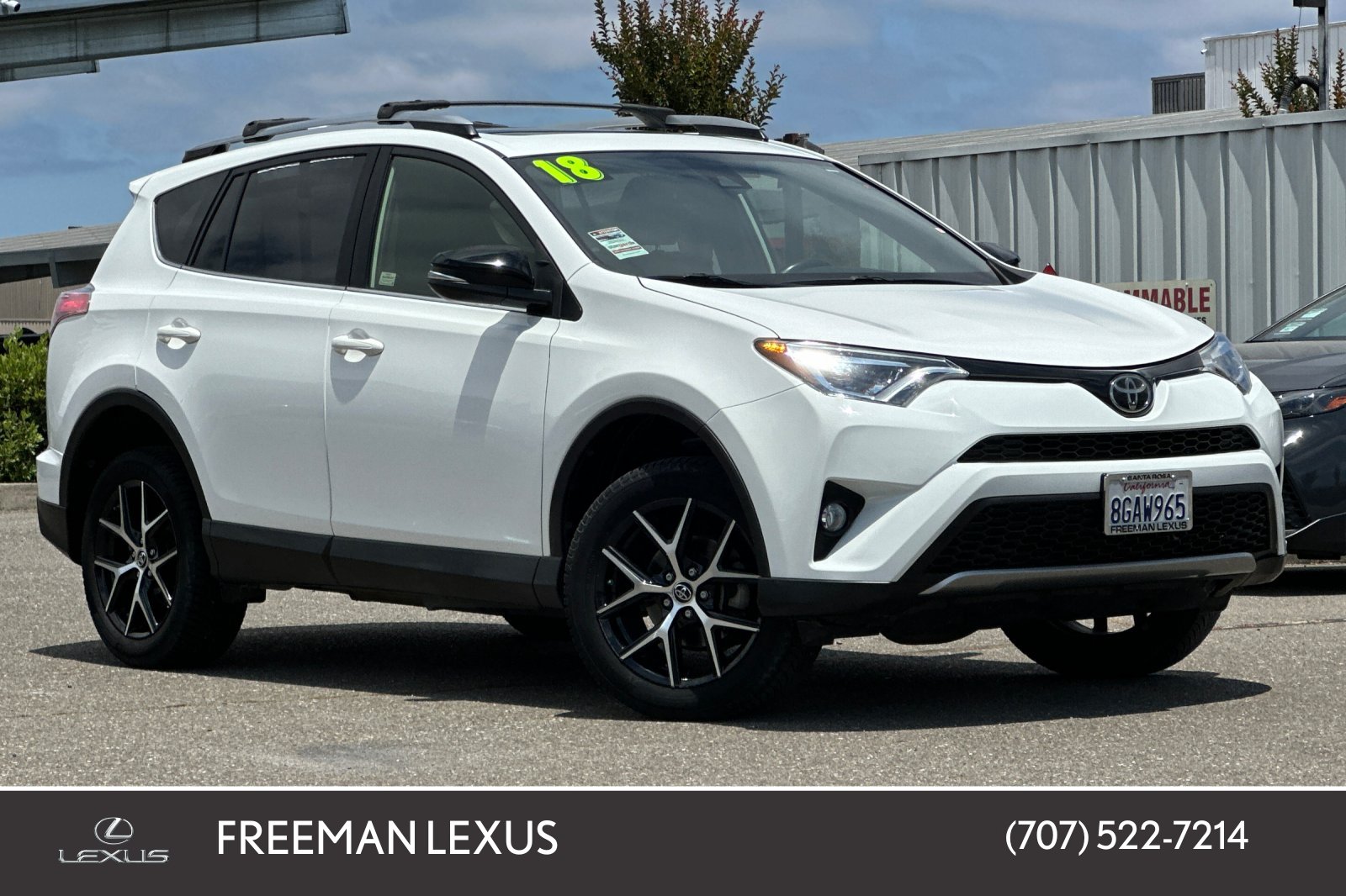 Used 2018 Toyota RAV4 SE w/ Power Extra Value Package AWD/4WD image 1