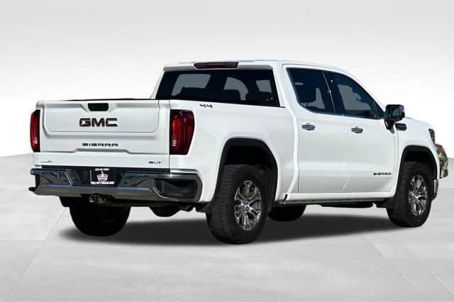 Used 2024 GMC Sierra 1500 SLT AWD/4WD image 4