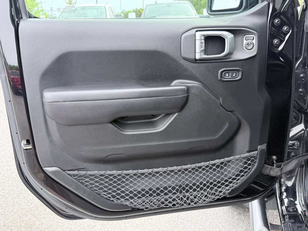 Used 2020 Jeep Gladiator Sport w/ Quick Order Package 24S image 31