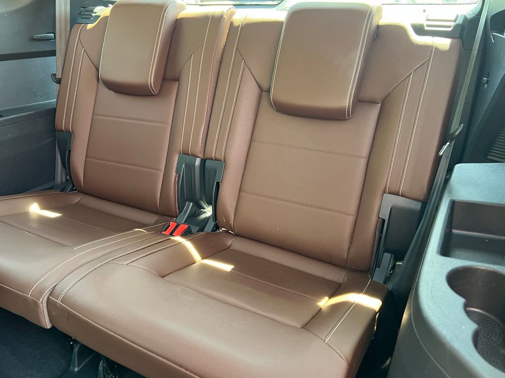 Used 2023 Volkswagen Atlas SE AWD/4WD image 8
