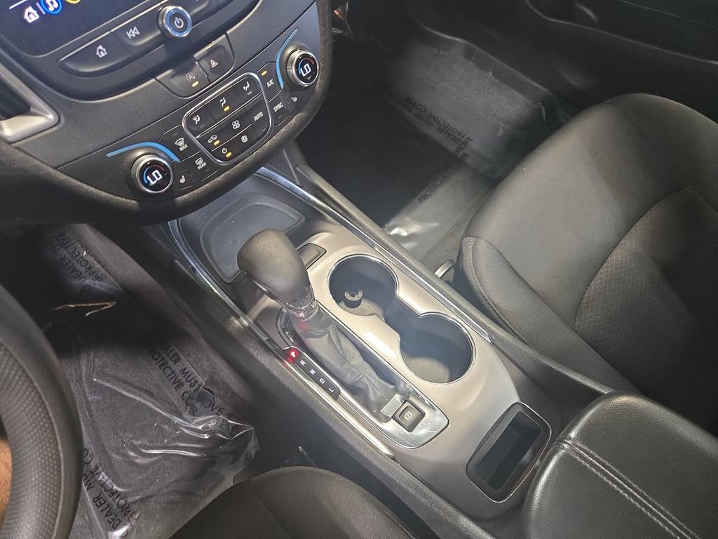 Used 2023 Chevrolet Malibu LT FWD image 27