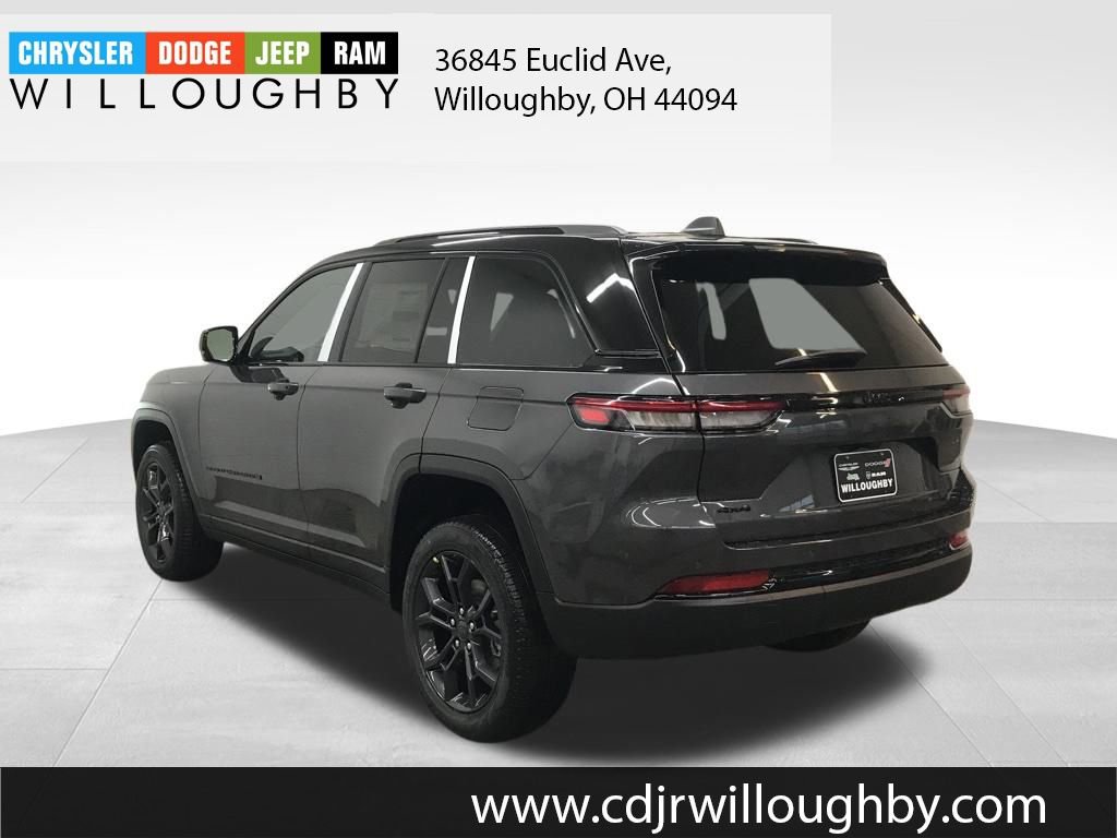 New 2025 Jeep Grand Cherokee Limited image 6