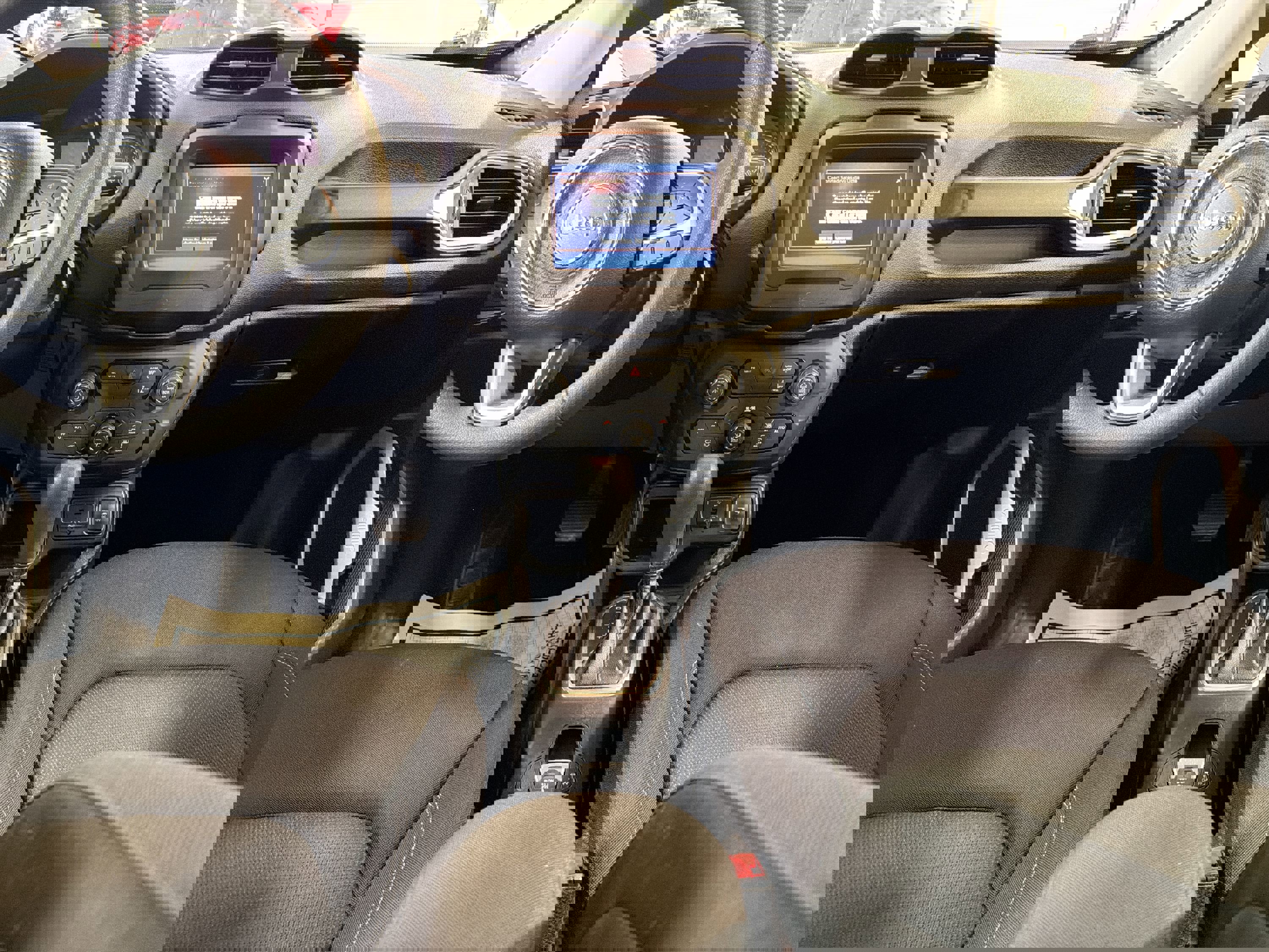 Used 2021 Jeep Renegade Sport image 21