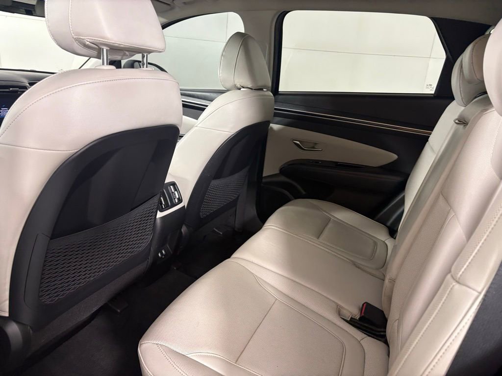 Used 2023 Hyundai Tucson Limited image 33