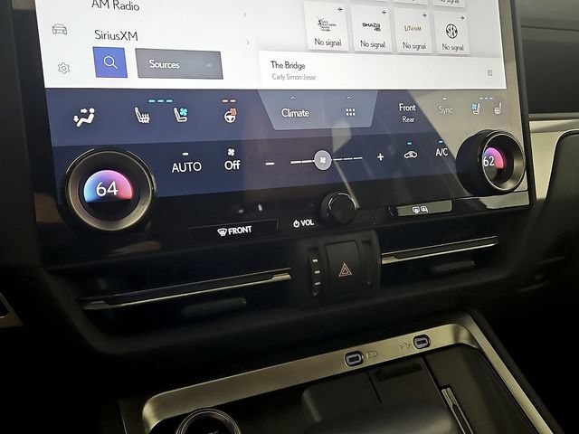 New 2025 Lexus GX 550 AWD/4WD image 17