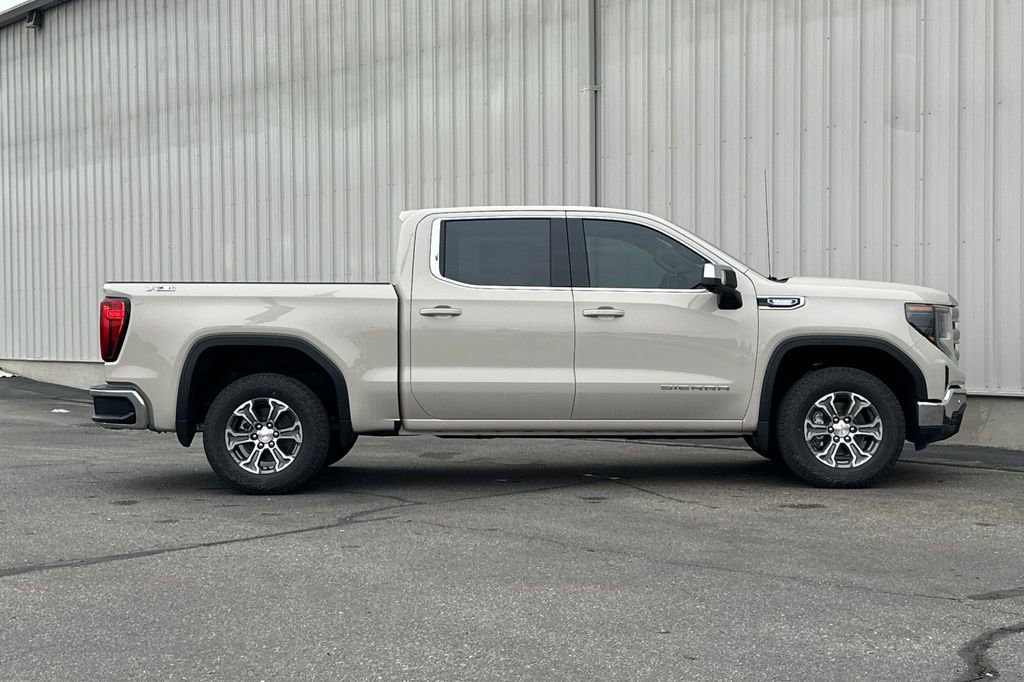 New 2026 GMC Sierra 1500 SLE AWD/4WD image 4