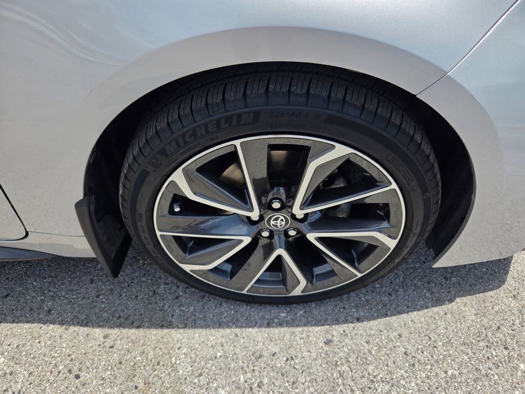 Used 2020 Toyota Corolla SE FWD image 17