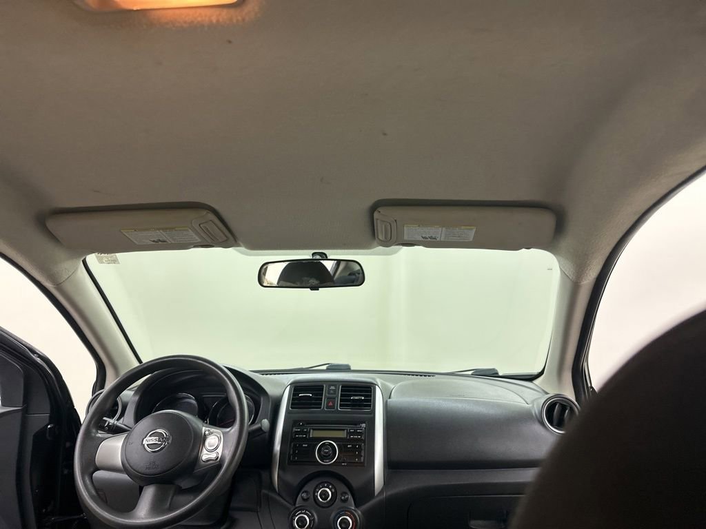 Used 2014 Nissan Versa SV image 21