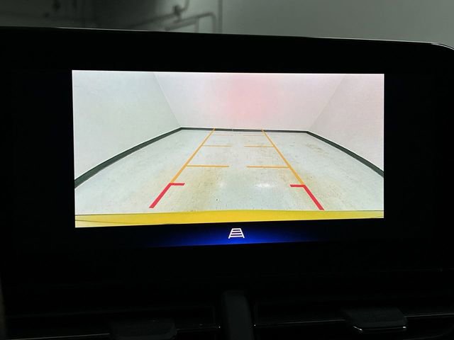 Certified 2024 Chevrolet Trax RS w/ Driver Confidence Package image 14