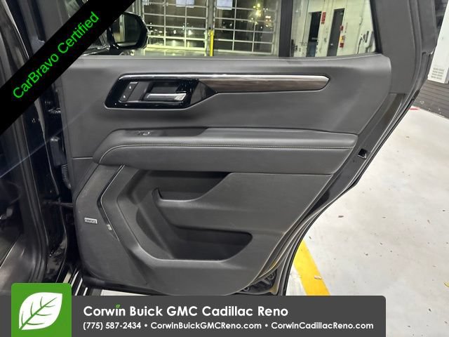 Certified 2025 Chevrolet Tahoe Premier AWD/4WD image 32